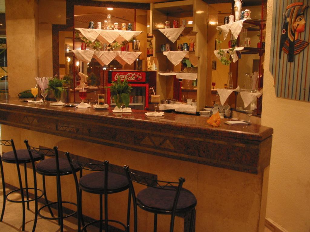 Karnak Hotel Луксор Экстерьер фото